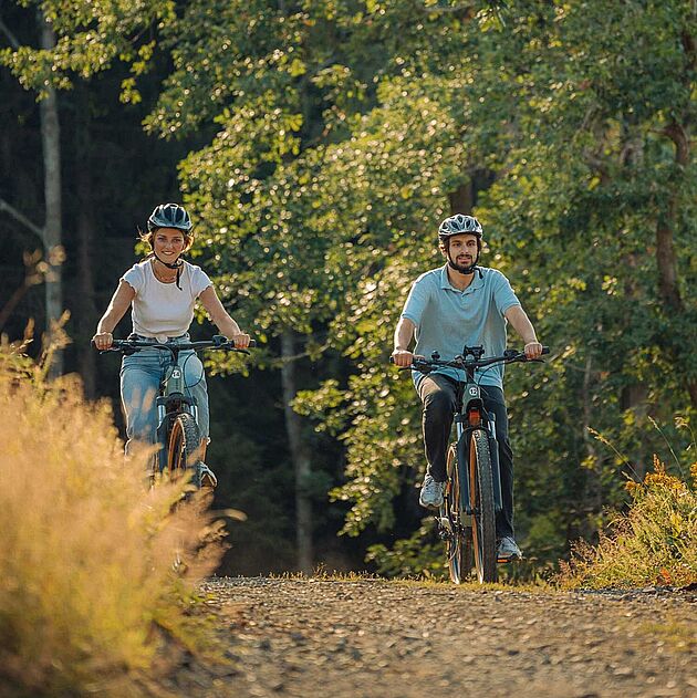 Radfahren an der Lenne in Plettenberg im Märkischen Sauerland