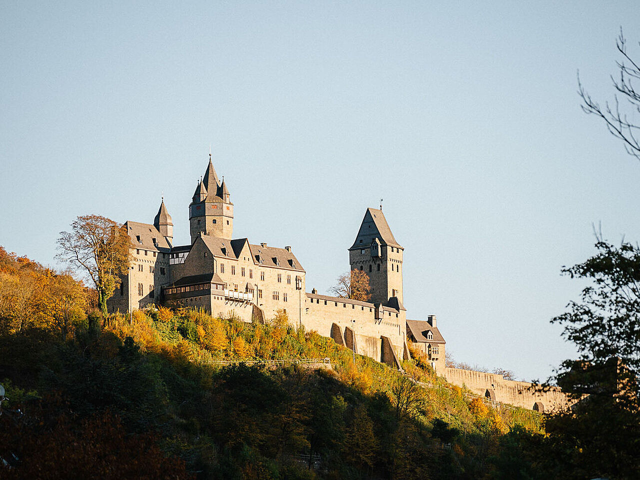 Burg Altena im Herbst