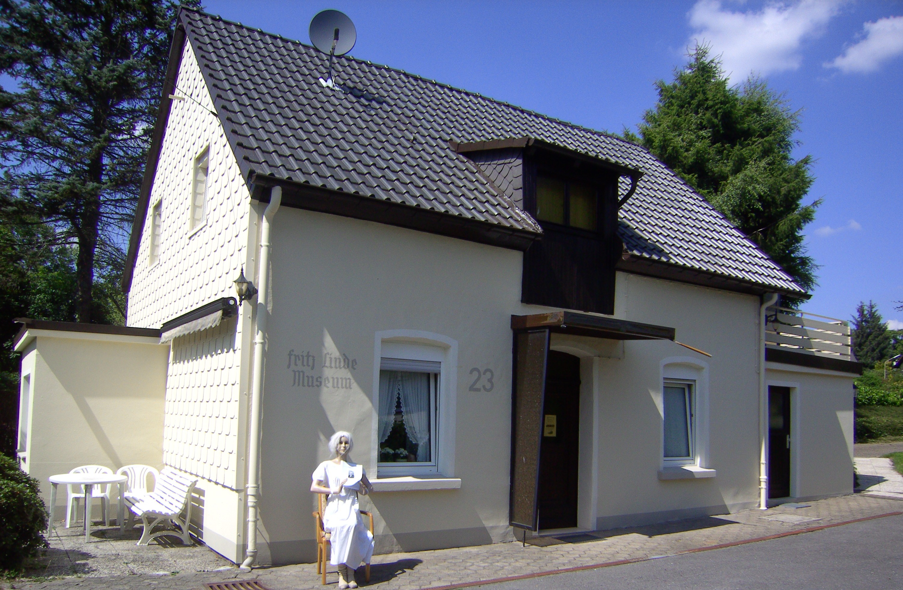 Außenansicht Fritz-Linde-Museum