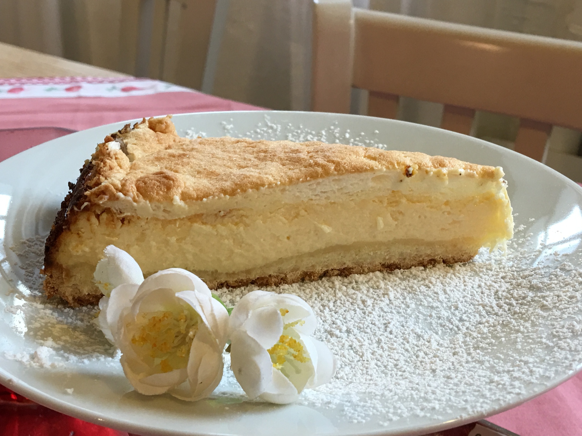 Hausgemachter Kuchen - © GARDEN ART - The Concept Store