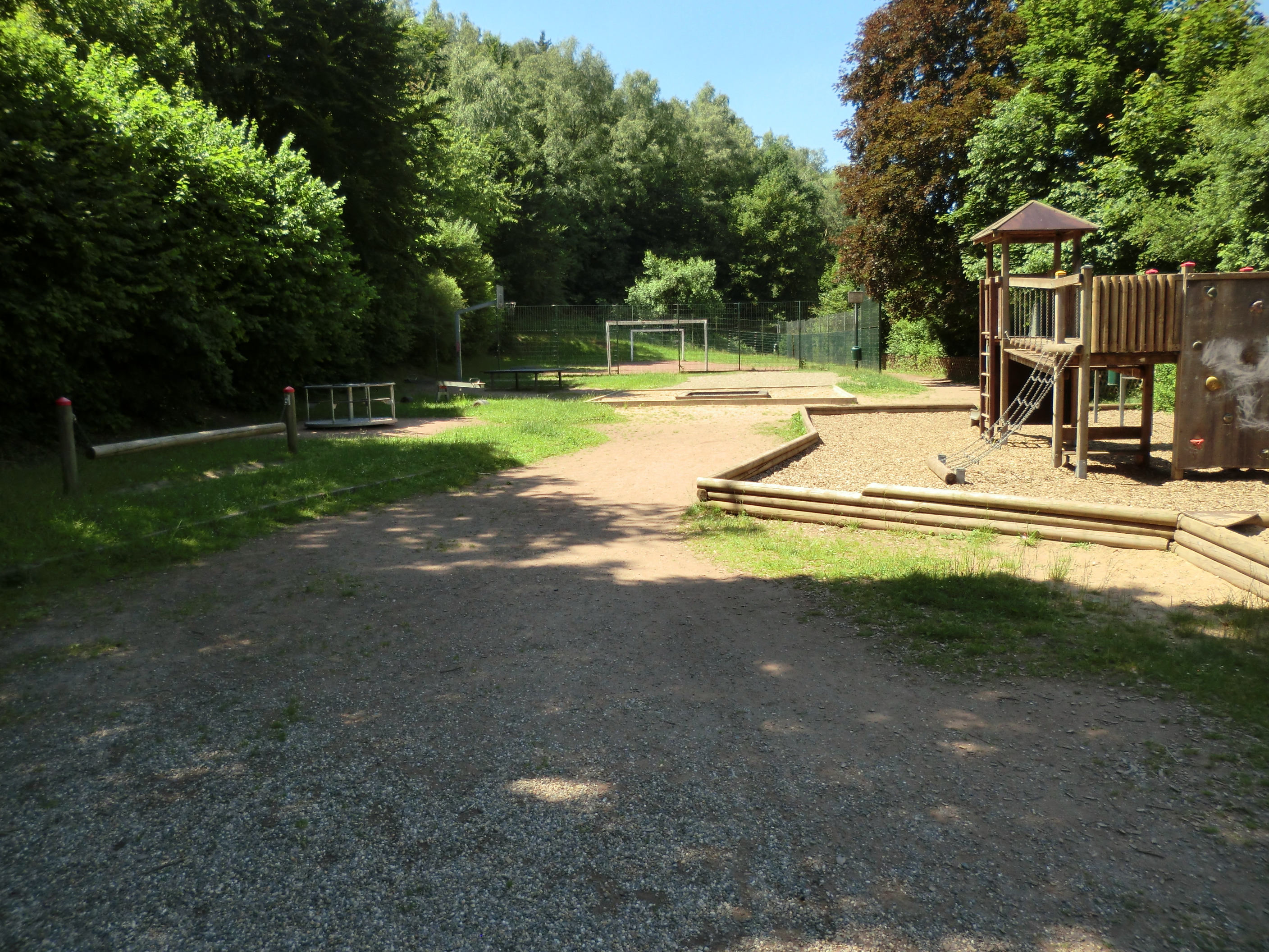 Werdohl_Spiel-und Bolzplatz Meilerstraße.JPG
