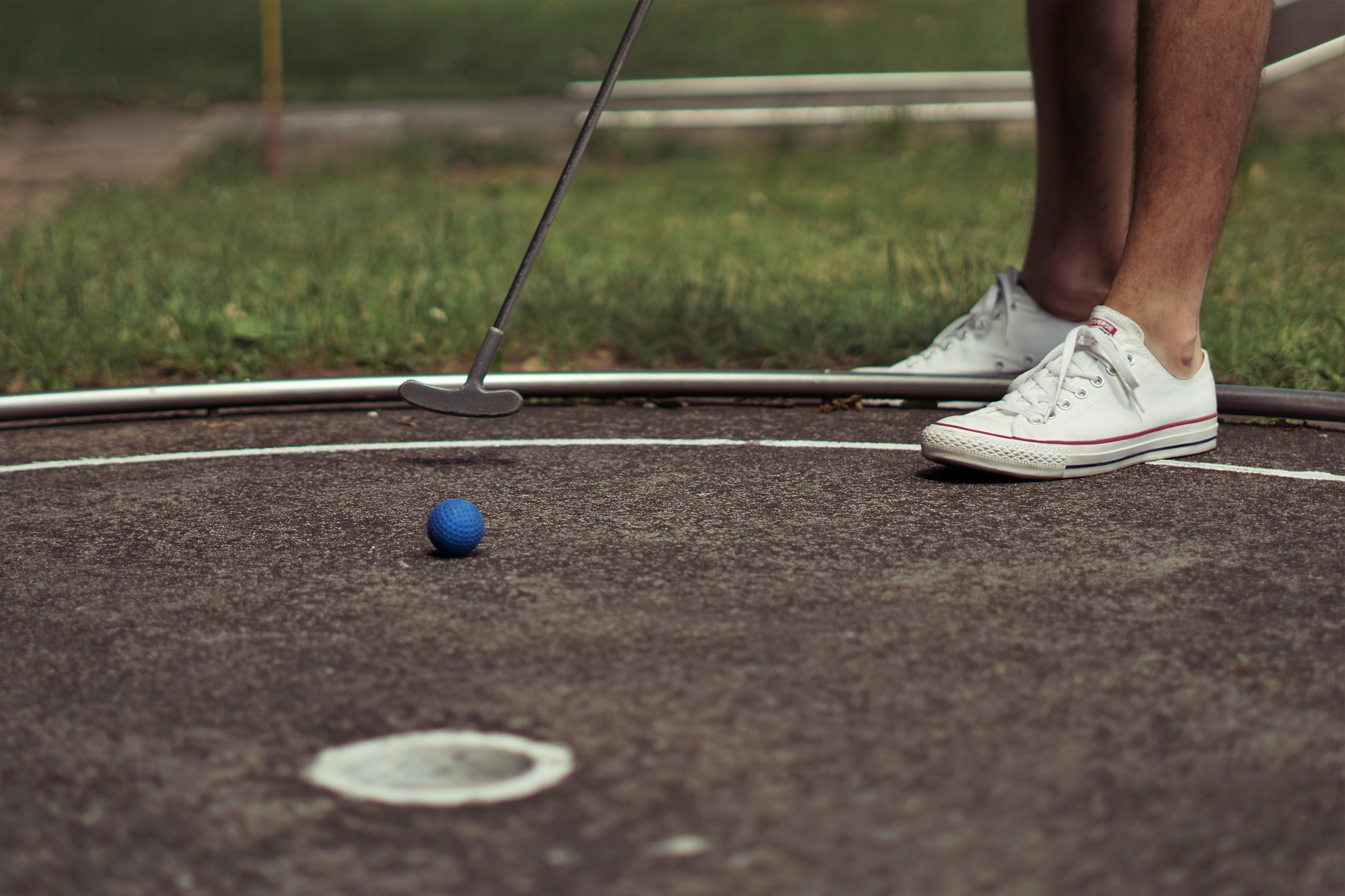 mini-golf-3536038.jpg